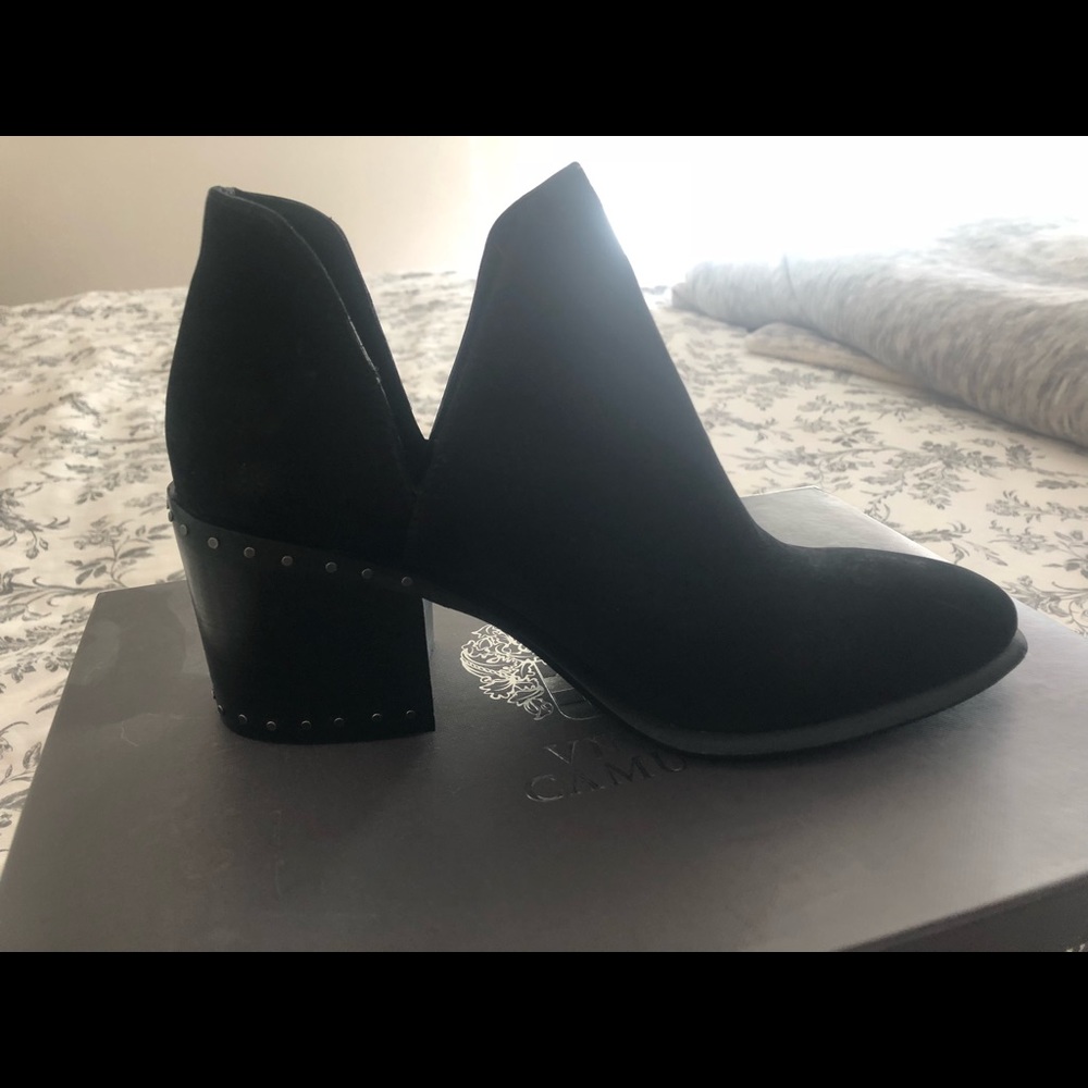 Vince Camuto Petran bootie